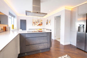 Photo 15- click for photo gallery